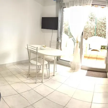 Villa Au Calme Au Coeur De La Pinede Agde
